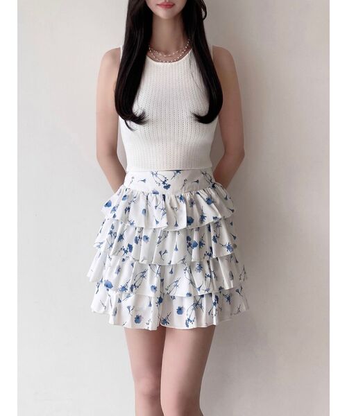 RESEXXY（リゼクシー）の「【memorif.】フラワーフリルショートパンツ【セットアップ着用可能】（その他パンツ・レディース・イエロー/ホワイト・FREE）」の4枚目の写真