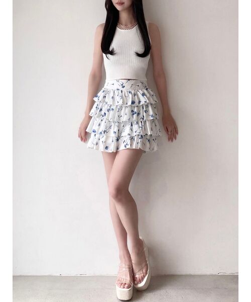 RESEXXY（リゼクシー）の「【memorif.】フラワーフリルショートパンツ【セットアップ着用可能】（その他パンツ・レディース・イエロー/ホワイト・FREE）」の6枚目の写真