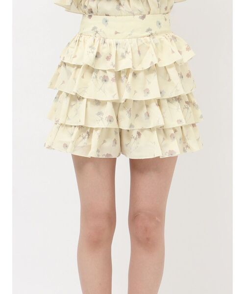 RESEXXY（リゼクシー）の「【memorif.】フラワーフリルショートパンツ【セットアップ着用可能】（その他パンツ・レディース・イエロー/ホワイト・FREE）」の16枚目の写真