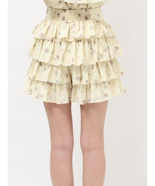 RESEXXY（リゼクシー）の「【memorif.】フラワーフリルショートパンツ【セットアップ着用可能】（その他パンツ・レディース・イエロー/ホワイト・FREE）」の18枚目の写真