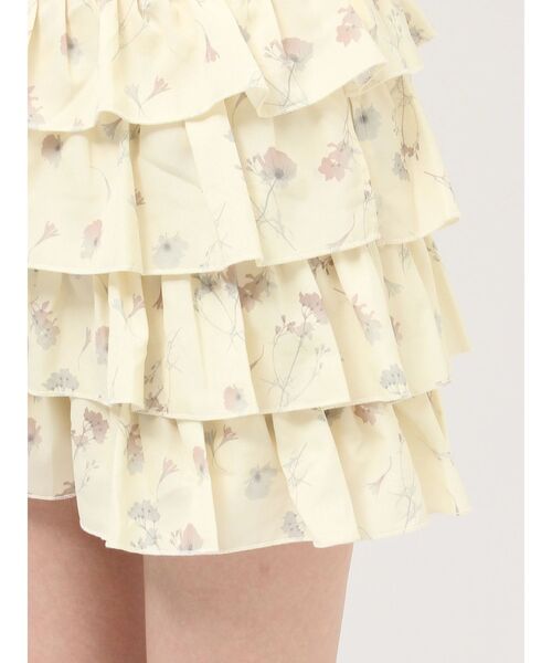 RESEXXY（リゼクシー）の「【memorif.】フラワーフリルショートパンツ【セットアップ着用可能】（その他パンツ・レディース・イエロー/ホワイト・FREE）」の20枚目の写真