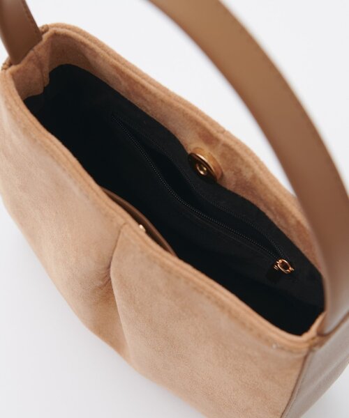 DISCOAT（ディスコート）の「フロントタックミニバッグ（ハンドバッグ・レディース・ブラック/キャメル・FREE）」の4枚目の写真