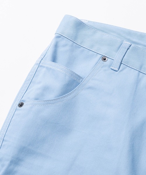 JOHN'S CLOSET(ジョンズクローゼット)の「【50】ルーズシルエットデニムペインターパンツ(デニムパンツ・メンズ・ワンウォッシュ/ブラック系/キナリ/ライトグレー/ネイビー/ベージュ/チャコールグレー/ブラック系その他/ブルー系その他3/サックスブルー/ライトブルー/オリーブ/ブラック・LARGE/MEDIUM/X-LARGE)」の17枚目の写真