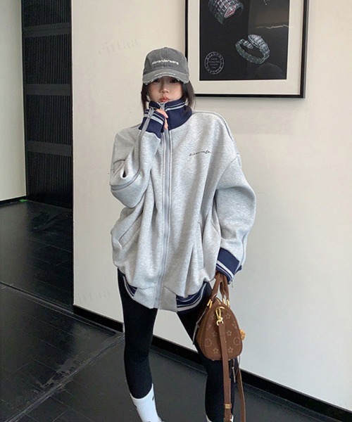 Dalfwin（ダールフィン）の「韓国ファッション ricake配色デザインラベル付き袖ジップトラックジャケット（その他アウター・レディース・グレー/ホワイト・FREE）」の2枚目の写真