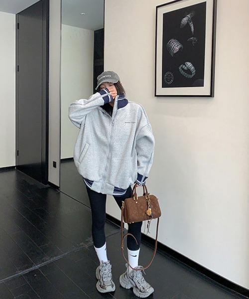 Dalfwin（ダールフィン）の「韓国ファッション ricake配色デザインラベル付き袖ジップトラックジャケット（その他アウター・レディース・グレー/ホワイト・FREE）」の11枚目の写真