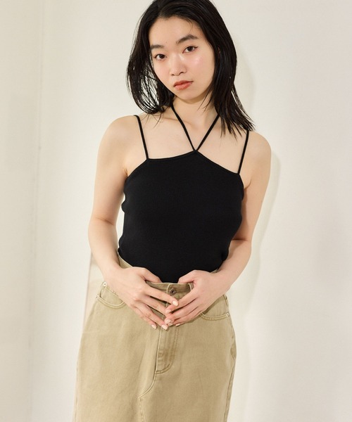 mysty woman（ミスティウーマン）の「ホルターネックカップINキャミ2 666269（キャミソール・レディース・ダークグリーン/アイボリー/ブラック・FREE）」の13枚目の写真