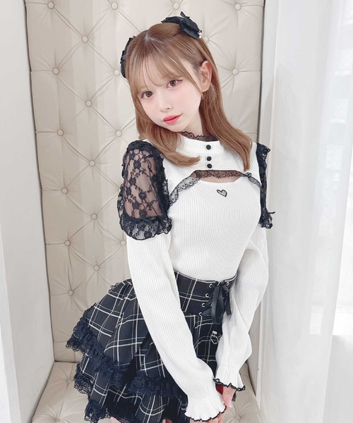 MA*RS(アメーバーマーズ)の「胸開き肩レーステレコトップス(Tシャツ/カットソー・レディース・ホワイト/ピンク/ブラック×ホワイト/ブラック/グレー・FREE)」の6枚目の写真