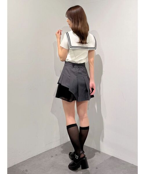 MERCURYDUO（マーキュリーデュオ）の「異素材切替プリーツミニスカパン（スカート・レディース・チャコールグレー/ベージュ・MEDIUM/SMALL）」の19枚目の写真