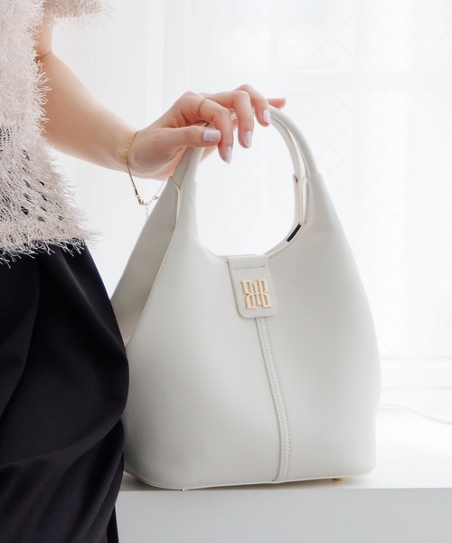 HIMIKO(ヒミコ)の「【HIMIKO】シグネチャーハンドバッグ/661181(ショルダーバッグ・レディース・アイボリー/ブラック/グリーン・FREE)」の1枚目の写真