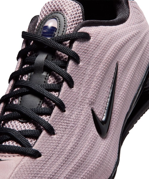 NIKE(ナイキ)の「NIKE WMNS SHOX Z / ナイキ ウィメンズ ショックス Z 【SP】(スニーカー・レディース・スモークピンク・23.0cm/23.5cm/24.0cm/24.5cm/25.0cm)」の4枚目の写真
