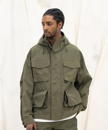 KALAPATTHAR（カラパタール）の「CN Stormproof Utility Hooded Shell Jacket - KHAKI（ナイロンジャケット）」