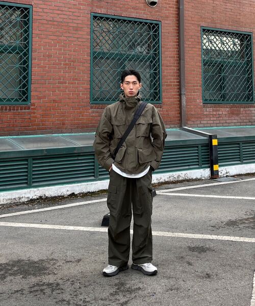 KALAPATTHAR（カラパタール）の「CN Stormproof Utility Hooded Shell Jacket - KHAKI（ナイロンジャケット・メンズ・その他・MEDIUM/LARGE）」の2枚目の写真