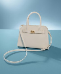 CHARLES & KEITH（チャールズ & キース）の「Aubrielle オブリエル ベルトストラクチャーバッグ（ハンドバッグ）」