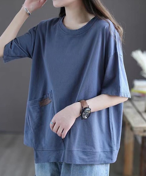 SallyLunn(サリーラン)の「【ゆるっと着こなす】ポケットデザインルーズTシャツ(Tシャツ/カットソー・レディース・ブラック/ブルー/ブラウン/オレンジ・LARGE/MEDIUM)」の3枚目の写真