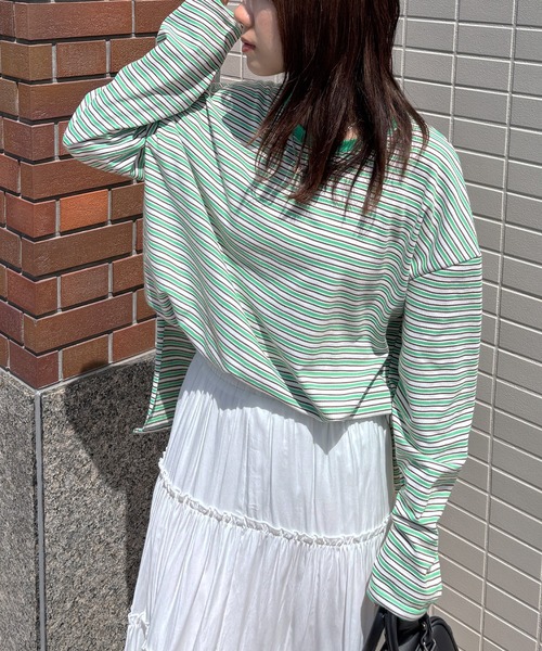 ISOOK(アイスー)の「【ISOOK / アイスー】マルチボーダーロンT / Tシャツ ビッグシルエット ルーズ 長袖 クルーネック 細ボーダー カラー ZOZOTOWN限定(Tシャツ/カットソー・レディース・グレー/グリーン/ピンク・FREE)」の3枚目の写真