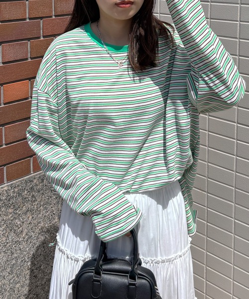 ISOOK(アイスー)の「【ISOOK / アイスー】マルチボーダーロンT / Tシャツ ビッグシルエット ルーズ 長袖 クルーネック 細ボーダー カラー ZOZOTOWN限定(Tシャツ/カットソー・レディース・グレー/グリーン/ピンク・FREE)」の8枚目の写真