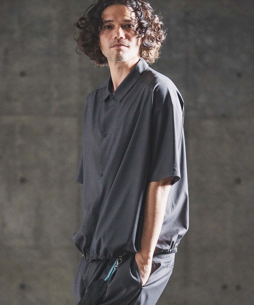 GLIMCLAP(グリムクラップ)の「mhs2616- Bamboo Blend Chambray Gathered Hem Short Sleeve Shirt シャンブレー半袖シャツ(202-042-gls-cg)(シャツ/ブラウス・メンズ・ブラウン/ネイビー/ブラック・S/M/L)」の14枚目の写真
