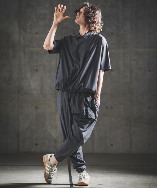 GLIMCLAP(グリムクラップ)の「mhs2616- Bamboo Blend Chambray Gathered Hem Short Sleeve Shirt シャンブレー半袖シャツ(202-042-gls-cg)(シャツ/ブラウス・メンズ・ブラウン/ネイビー/ブラック・S/M/L)」の16枚目の写真