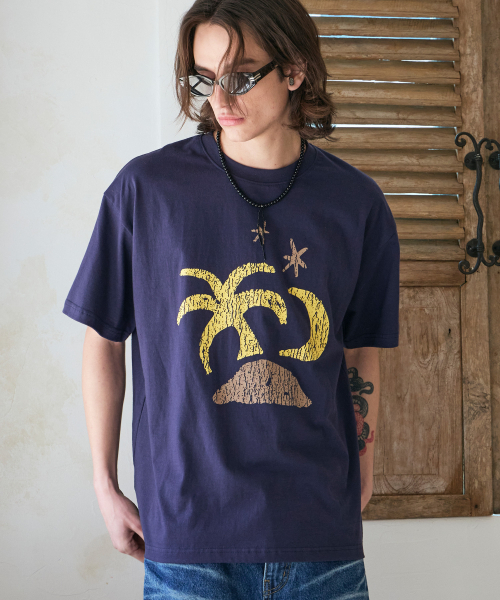 SSERPE(セルぺ)の「トロピカル半袖Tシャツネイビー(Tシャツ/カットソー・レディース・その他・1/2)」の1枚目の写真