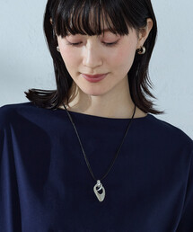 COMME CA ISM（コムサイズム）の「ツイストリング コードネックレス（ネックレス）」