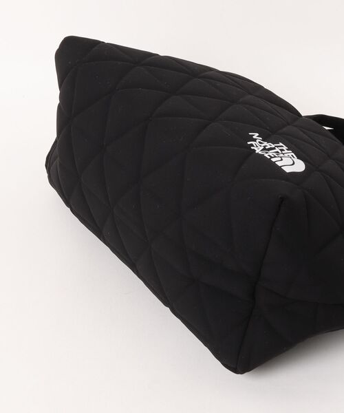 THE NORTH FACE（ザノースフェイス）の「【THE NORTH FACE】NM32355-K Geoface Box Tote（トートバッグ・メンズ・ブラック・F）」の3枚目の写真