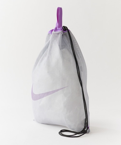 NIKE(ナイキ)の「NIKE/ナイキ SS26 メッシュワンショルダープールバッグ ブランドロゴ 巾着 メッシュバッグ ナップサック 2026年 夏 夏服(ショルダーバッグ・メンズ・ブラック/グレー/レッド/ミント・FREE)」の18枚目の写真