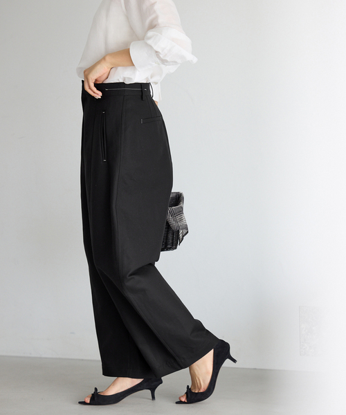 IENA（イエナ）の「《追加》ダブルクロスバレルパンツ（その他パンツ・レディース・ベージュ/ブラック・40/38/36）」の4枚目の写真