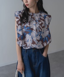 【ANNA LUNA】フラワー プリント が目を惹く フレンチスリーブ ブラウス ノースリーブ 袖なし