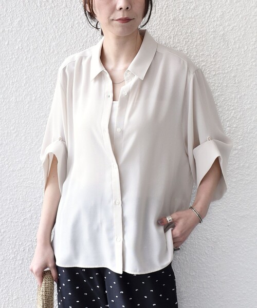 SHIPS Colors(シップス カラーズ)の「SHIPS Colors:〈手洗い可能〉2WAY スリーブ シャツ◇(シャツ/ブラウス・レディース・ナチュラル/ブラウン/ネイビー・ONE SIZE)」の17枚目の写真