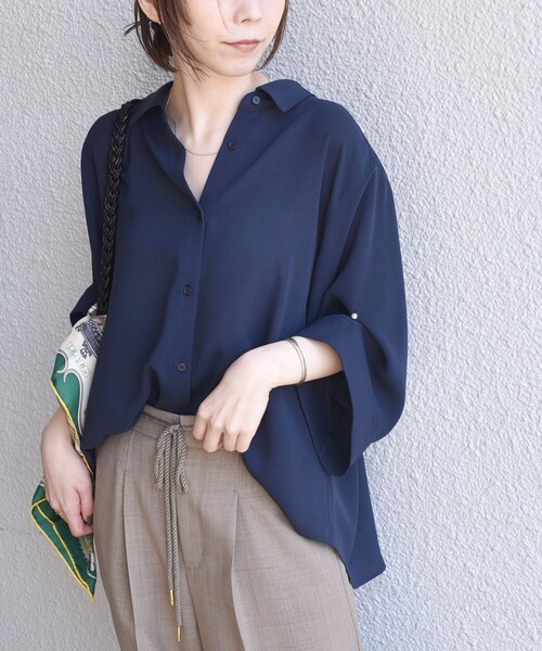 SHIPS Colors(シップス カラーズ)の「SHIPS Colors:〈手洗い可能〉2WAY スリーブ シャツ◇(シャツ/ブラウス・レディース・ナチュラル/ブラウン/ネイビー・ONE SIZE)」の11枚目の写真
