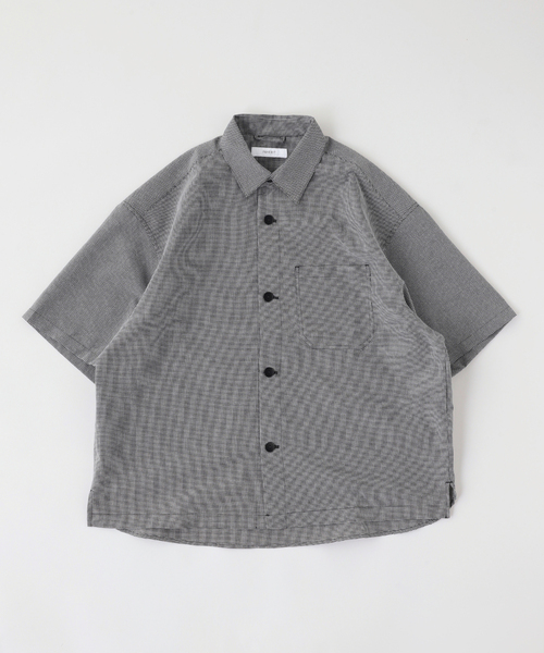 B.C STOCK(ベーセーストック)の「マイクロチェッククロップドシャツ(シャツ/ブラウス・メンズ・ブラック/ピンク/イエロー・LARGE/MEDIUM)」の1枚目の写真