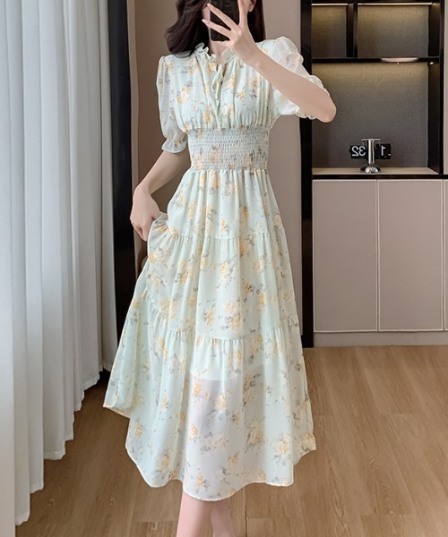 AMAJI(アマジ)の「フラワー柄 シフォン ウエストマーク ワンピース(ワンピース・レディース・マルチ・SMALL/MEDIUM/LARGE/X-LARGE)」の5枚目の写真