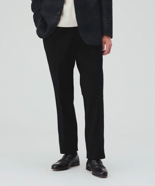 BEAMS HEART(ビームスハート)の「コットンカルゼ サイドアジャスター2プリーツ チノパンツ(ストレッチ)(チノパンツ・メンズ・ブラック/オフホワイト・X-LARGE/LARGE/MEDIUM/SMALL)」の2枚目の写真
