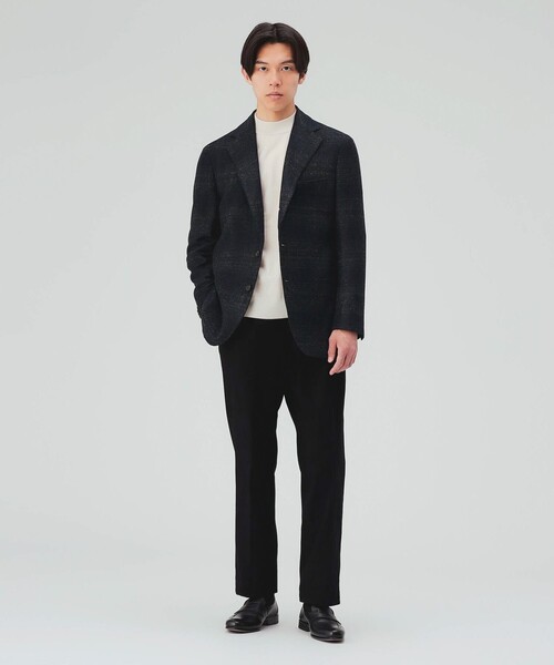 BEAMS HEART(ビームスハート)の「コットンカルゼ サイドアジャスター2プリーツ チノパンツ(チノパンツ・メンズ・ブラック/オフホワイト・X-LARGE/LARGE/MEDIUM/SMALL)」の18枚目の写真
