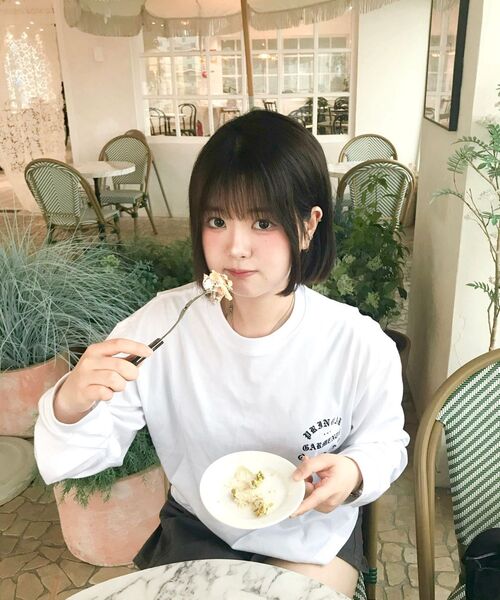 PRINOAR(プリノア)の「ガーメンツ セミクロップ 長袖Tシャツ - ホワイト(Tシャツ/カットソー・レディース・ホワイト・SMALL/MEDIUM/LARGE)」の10枚目の写真