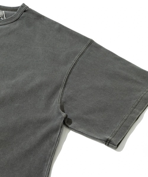 Universal Style Wear(ユニバーサルスタイルウェア)の「Universal Style Wear/ユニバーサルスタイルウェア HAV-A-HANK fringe Tee(Tシャツ/カットソー・メンズ・カーキ/ブラック系その他2・X-LARGE/LARGE/MEDIUM)」の4枚目の写真