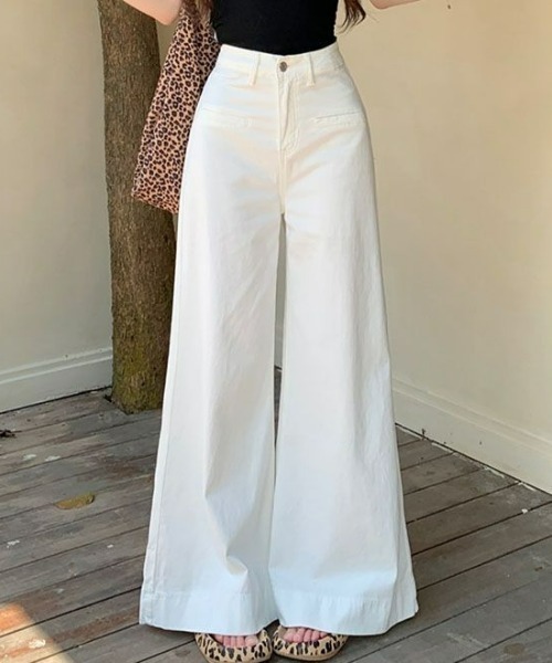 REBALANCE(リバランス)の「フレアデニムパンツ(デニムパンツ・レディース・A/B・SMALL/MEDIUM/LARGE)」の3枚目の写真