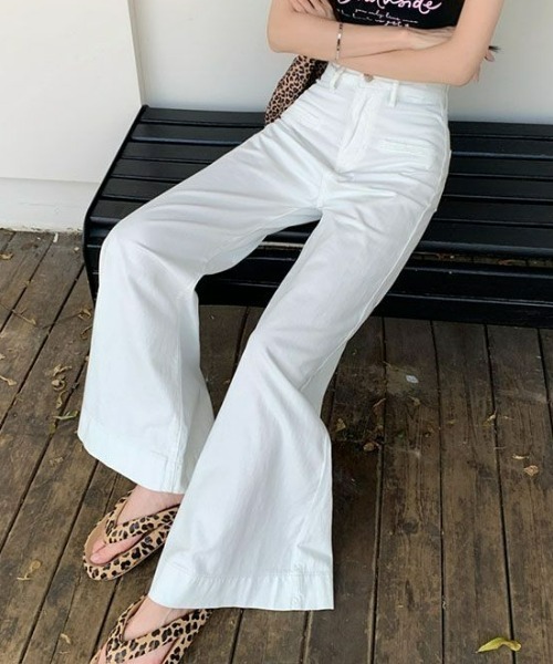 REBALANCE(リバランス)の「フレアデニムパンツ(デニムパンツ・レディース・A/B・SMALL/MEDIUM/LARGE)」の5枚目の写真