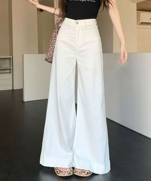 REBALANCE(リバランス)の「フレアデニムパンツ(デニムパンツ・レディース・A/B・SMALL/MEDIUM/LARGE)」の6枚目の写真
