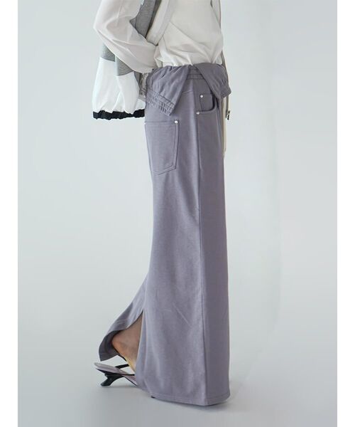 :ETHROF(イーサオブ)の「TURNED WAIST SWEAT SKIRT(スカート・レディース・ネイビー/グレー・MEDIUM)」の6枚目の写真