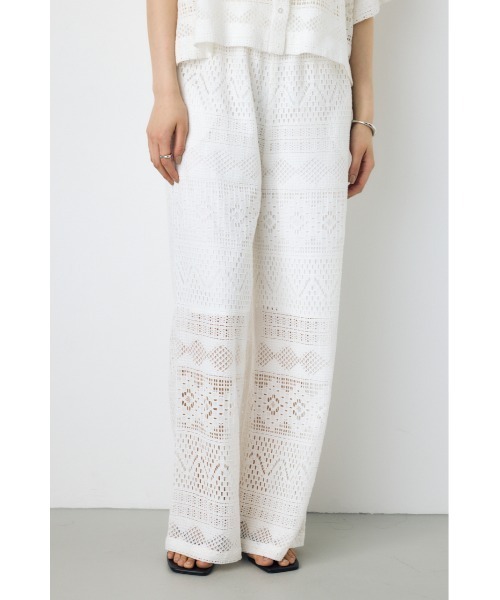 AZUL by moussy(アズールバイマウジー)の「【身長/骨格別着用画像あり】レースワイドパンツ(スラックス・レディース・ブラウン/オフホワイト/ブラック・MEDIUM/SMALL)」の1枚目の写真