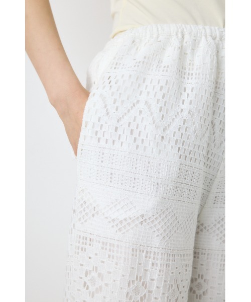 AZUL by moussy(アズールバイマウジー)の「【身長/骨格別着用画像あり】レースワイドパンツ(スラックス・レディース・ブラウン/オフホワイト/ブラック・MEDIUM/SMALL)」の21枚目の写真