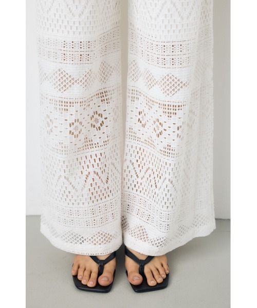 AZUL by moussy(アズールバイマウジー)の「【身長/骨格別着用画像あり】レースワイドパンツ(スラックス・レディース・ブラウン/オフホワイト/ブラック・MEDIUM/SMALL)」の20枚目の写真