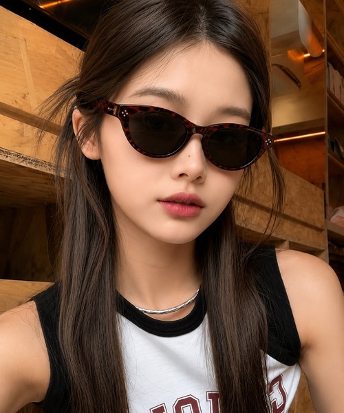 HALEY PESCA(ヘーリーペスカ)の「HALEY PESCA/【トレンド】キャットアイサングラス(サングラス・レディース・レオパード/ブラック・FREE)」の12枚目の写真