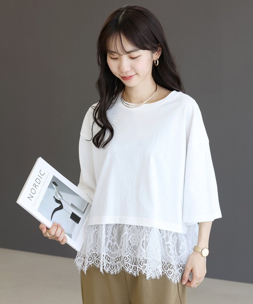 Aletta vita(アレッタビータ)の「綿天竺xレースレイヤードプルオーバー(Tシャツ/カットソー・レディース・オフホワイト/ブラック・M)」の4枚目の写真