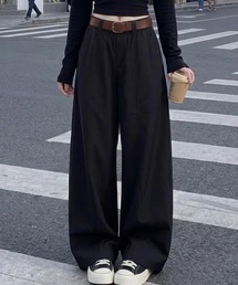 タックカーブワイドパンツ