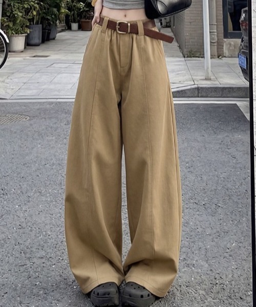 yuue' ( wear )(ユーイ)の「タックカーブワイドパンツ(その他パンツ・レディース・ブラック/ベージュ/ライトグレー・M/L/S)」の18枚目の写真