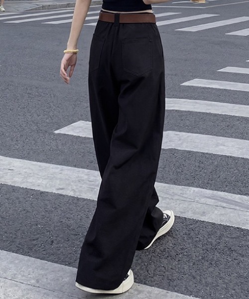 yuue' ( wear )(ユーイ)の「タックカーブワイドパンツ(その他パンツ・レディース・ブラック/ベージュ/ライトグレー・M/L/S)」の7枚目の写真