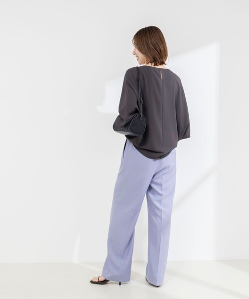 NOLLEY’S(ノーリーズ)の「【WEB限定】ウォッシャブルジョーゼットコクーンブラウス(シャツ/ブラウス・レディース・チャコールグレー/ホワイト/ブラック・38)」の8枚目の写真