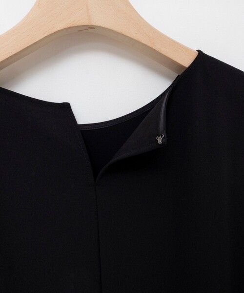 NOLLEY’S(ノーリーズ)の「【WEB限定】ウォッシャブルジョーゼットコクーンブラウス(シャツ/ブラウス・レディース・チャコールグレー/ホワイト/ブラック・38)」の20枚目の写真